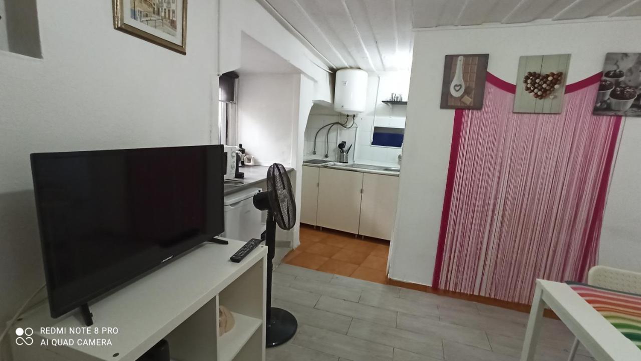 Martim Moniz Low Cost Apartment Лиссабон Экстерьер фото